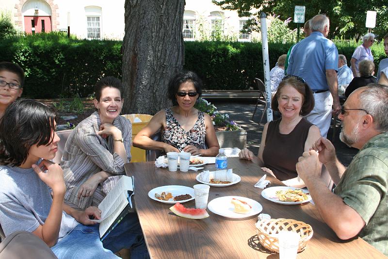 Picnic 09